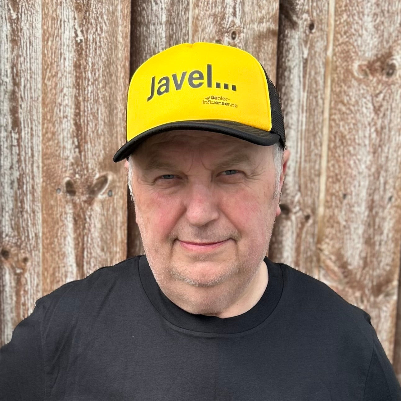 Caps // Javel…