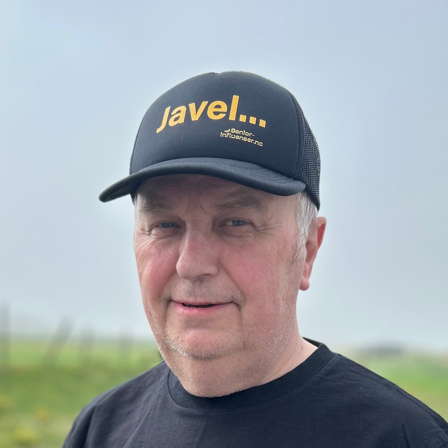 Caps // Javel…