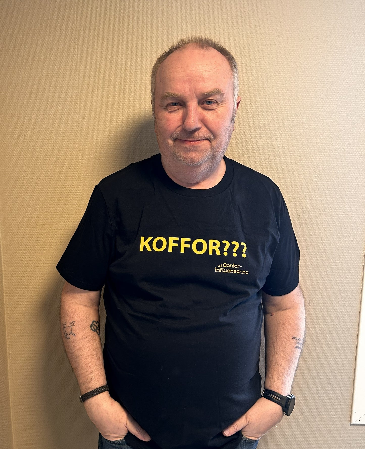 T-skjorte // Koffor???