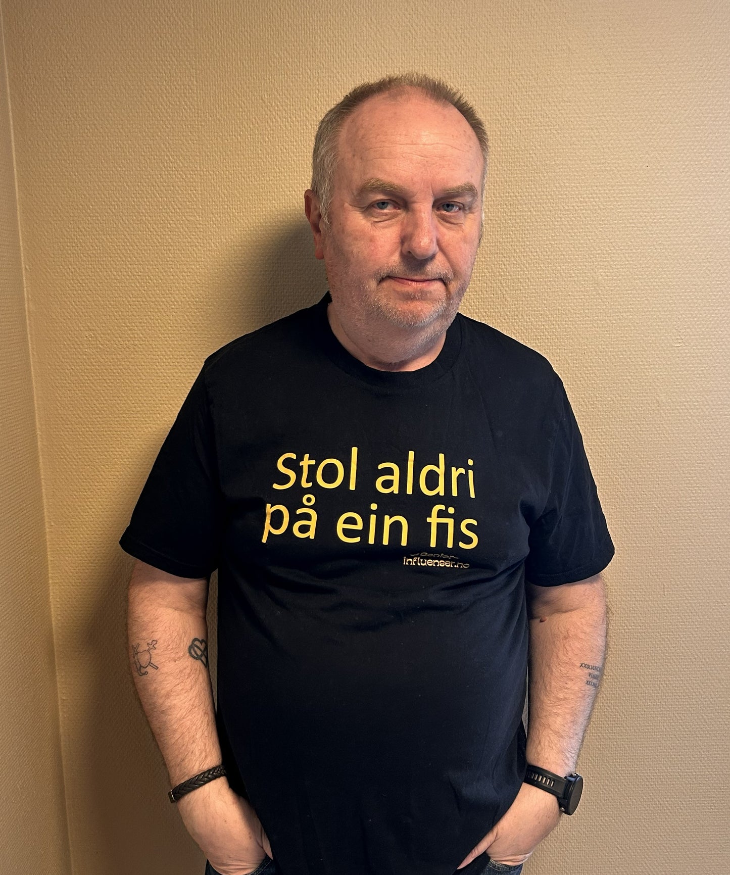 T-skjorte // Stol aldri på en fis